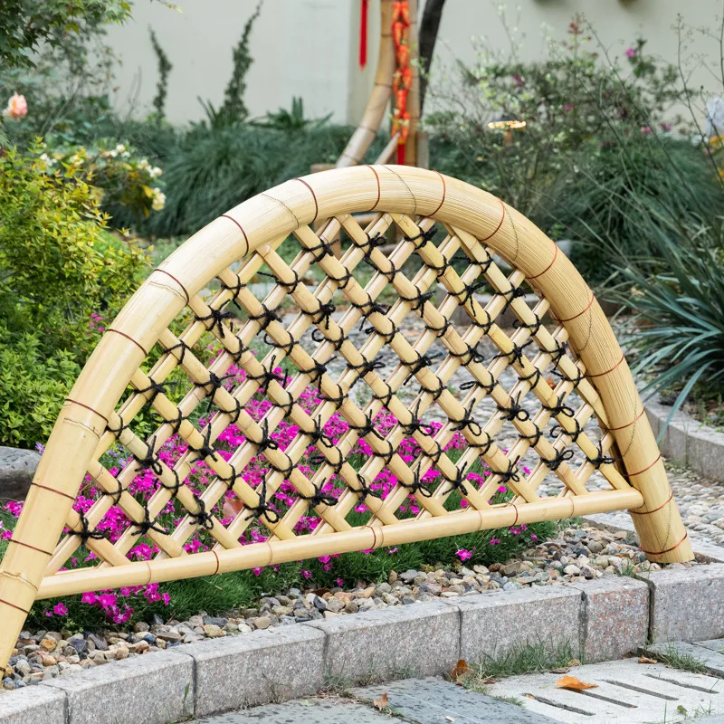 Bamboo-woven Eco-Friendly Traditional Chinese Style Fencing for Small Garden Arched Top Outdoor Courtyard Fences Gates